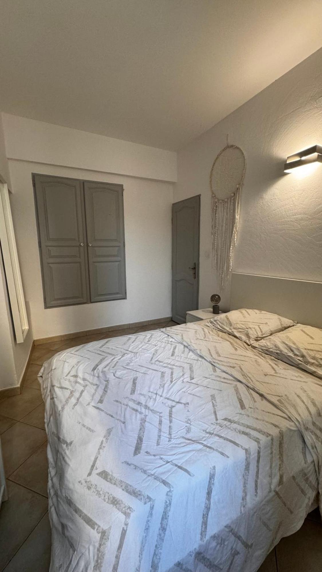 Fabuleux Logement Le Beausset Kültér fotó